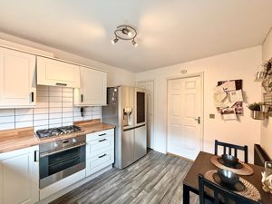 Photo 9- click for photo gallery